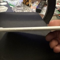 Apple iPhone 7 Silver A1660 Bar Smartphone Lightning Connector Mobile Phone