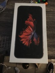 Apple iPhone 6S 16GB – Gray (Unlocked) Smartphone