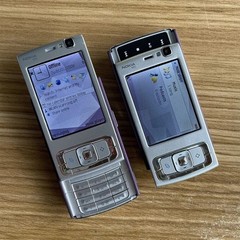 Unlocked Nokia N Series N95 Deep plum 3G Wifi 5MP GSM Slider Classic Phone XMAS