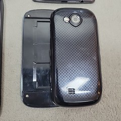 Lot of 5 Android Phones LG Motorola Samsung FOR PARTS READ Untested