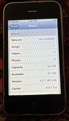 iPhone 3G 8GB Black (AT&T) A1241 (GSM) Fast Ship Good Used CRACK Back