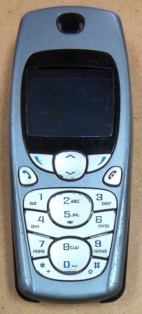 Nokia 6010 (3595 Body) – Gray and Blue ( GSM ) Cellular Phone – READ
