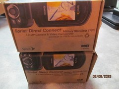 (2) Kyocera E4277 DuraXT Sprint Cell Phones for parts Unknown condition see pics