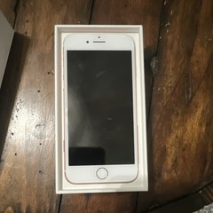 Apple iPhone 7 32GB Rose Gold 4.7in GSM LTE Unlocked (No Contract) MPN