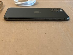 Apple iPhone 11 Pro – 64GB – Space Gray Unlocked A2160 CDMA + GSM READ
