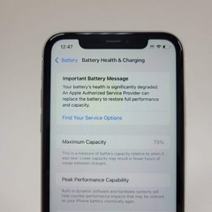 Broken Unlocked Apple iPhone 11 64GB 18.0 MHCQ3LL/A Read