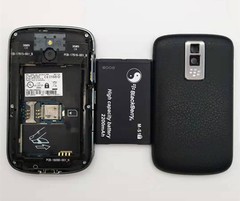 Original BlackBerry Bold 9000 Bluetooth Unlocked QWERTY Keyboard 3G Mobile Phone