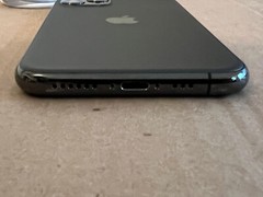 Apple iPhone 11 Pro – 64GB – Space Gray Unlocked A2160 CDMA + GSM READ