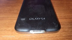 Samsung Galaxy S5 (SM-G900A) Black + 32GB SD Card + Otter Box + 2 Belt Clips