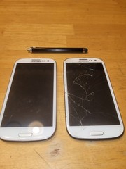 Vintage Samsung galaxy S III 4G Smartphone (White) Lot Of 2 For Parts only