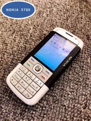 Nokia 5700 XpressMusic Original 2G GSM 850 900 1800 1900 Symbian OS Music Phone