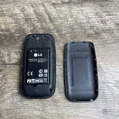 LG LG441G Black Bluetooth 2.2″ LCD 1.3MP GSM TracFone Numeric keypad Cell Phone