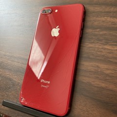 Apple iPhone 8 Plus Unlocked 64 GB, Cracks 74 BH Functional/Repair — Product Red