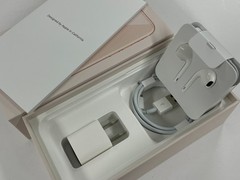 Apple iPhone 8 – 256 GB – Gold – Network Locked – Brand New – Bad Battery