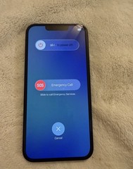 Apple Silver Smartphone iOS Lightning Connectivity Bar Style