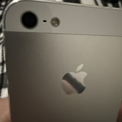 Apple iPhone 6s Plus – and iPhone 5s