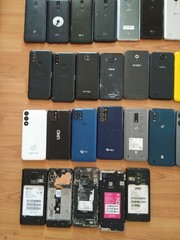 Lot of 35 Mixed Brand UNO/ BLU/ LG /Vortex and other for parts