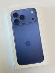 Apple iPhone 17 Pro Max 6.9″ Physical SIM + eSIM A3526 Unlocked Free UPS