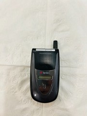 Sanyo Vi-2300 Sprint Network Flip Phone with External Display & Speakerphone