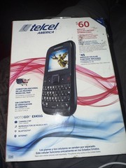 Motorola MOTOGO EX431G Black TracFone Cellular Phone Brand NEW