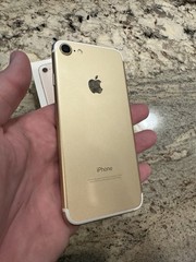 Apple iPhone 7 32GB Gold A1778 Factory Unlocked Clean IMEI Box Accessories 90%+