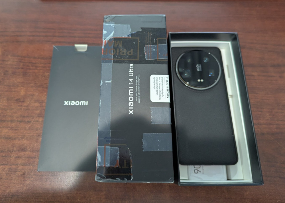 Xiaomi 14 Ultra 5G 512GB 16GB RAM GSM Unlocked International Version (Used)