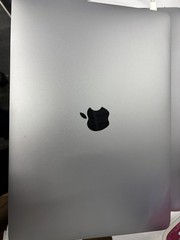 2020 Apple MacBook Air 13.3″ i5 1.1GHz 16GB RAM 256GB SSD Space Gray A2179