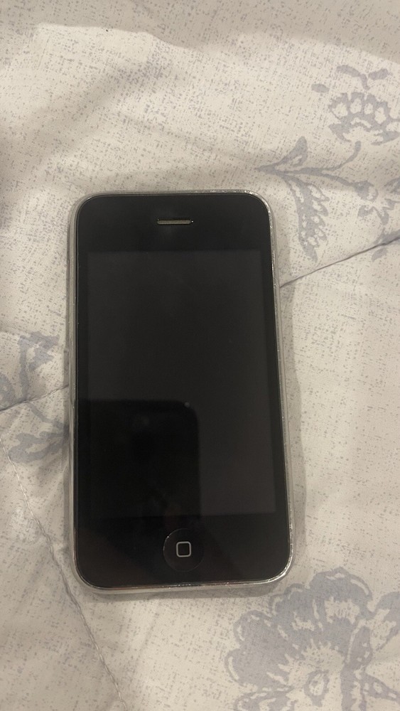 Apple iPhone 3GS, 8GB, Black, Pre-owned