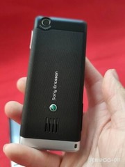 Sony Ericsson Naite J105 J105a – Vapour silver (Unlocked) Cellular Phone