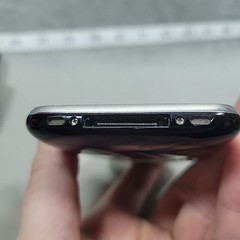 Apple iPhone 3G 8GB MB702LL/B iOS 4.2.1 Dead Pixels Vol Buttons Not Working
