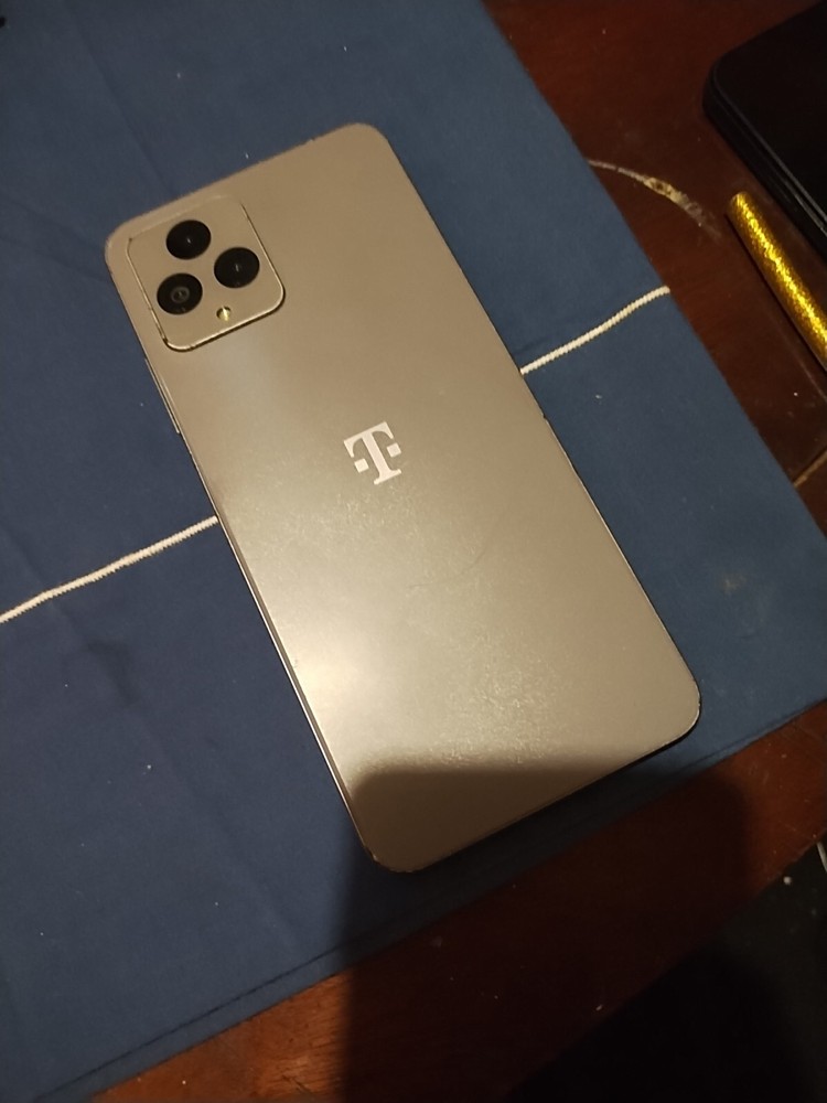 Revel6x 5G plus Tik Tok Downloaded Month Old