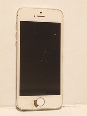 Apple iPhone 5s Silver A1453 & Ipod Nano 4th Gen for Parts-No Charge