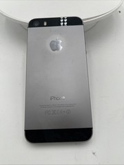 Apple iPhone 5s A1533 Silver Locked – IOS APPLE A7 Chip 4G LTE