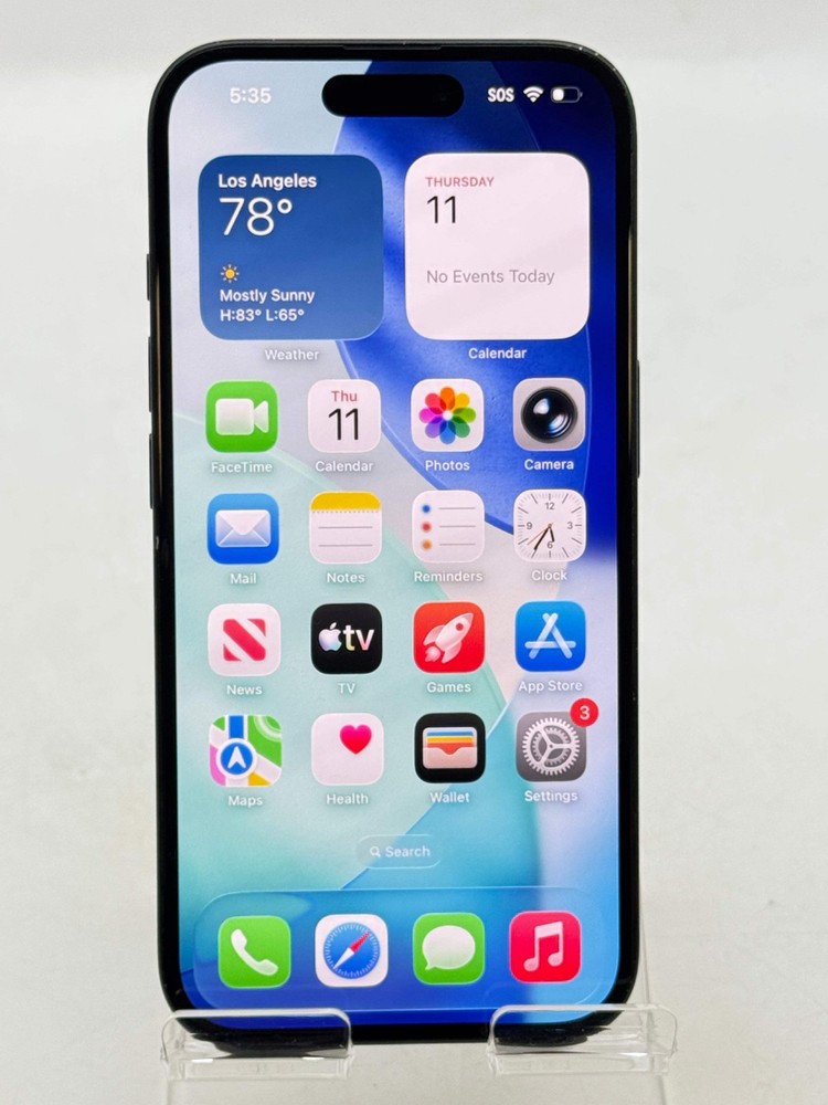 Unlocked Apple iPhone 16 6.1″ A3081 128GB Black Cracked Back For Parts #84