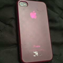 Apple iPhone 4 Red 3.5 in Screen Bar Style Smartphone 8 MP Camera Resolution