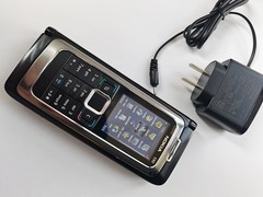 Nokia E Series E90 Communicator – Black (Unlocked) microSDHC Smartphone
