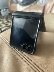 Samsung Galaxy Z Flip 7 128GB Blue T-Mobile Flip Android Smartphone Open Box