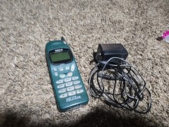 Vintage Nokia 918 Cell Phone Classic – Green