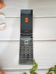 98%N EWSamsung Galaxy W2019 Dual Sim 4G Android Flip Phone Original Unlocked