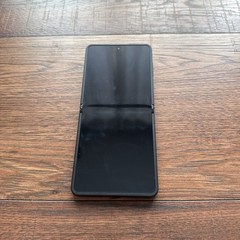 Samsung Galaxy Z Flip7 256 GB JetBlack SM-F766U1