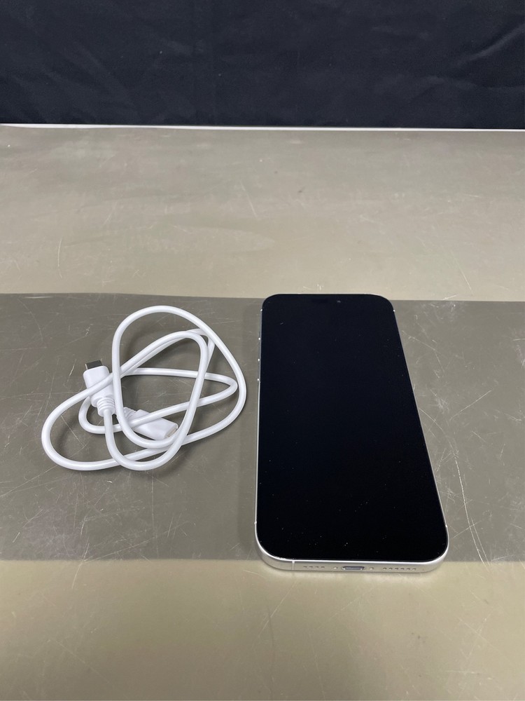 Apple iPhone 16 Pro Max, 512GB, White Titanium – Unlocked *For Parts*