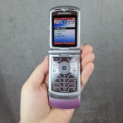 Motorola RAZR V3m Pink Verizon Flip Phone Original Box Manual Bundle Works Rare