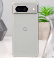 Unlocked Google Pixel 8 GSM 5G 6.2inch Original Android Smartphone