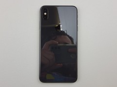 Apple iPhone XS Max (A1921) 512GB (Unlocked) – **ISSUES – PLEASE READ** – H7589
