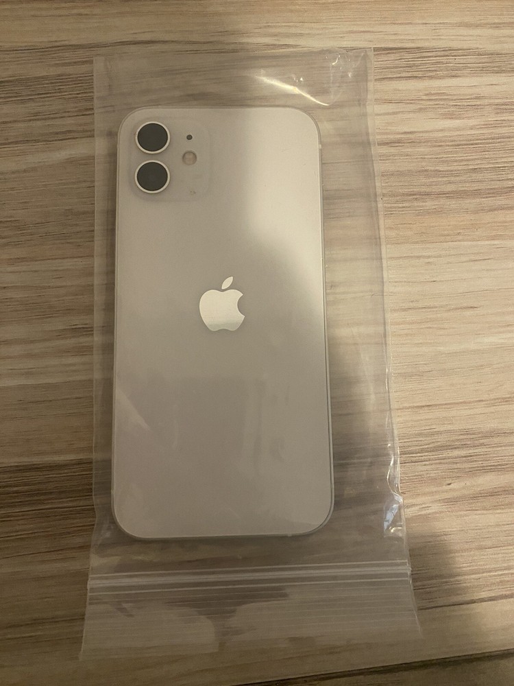Apple iPhone 12 – 128 GB – White (Unlocked) (Dual SIM)