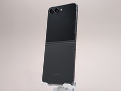 Samsung Galaxy Z Flip5 SM-F731U 512GB Graphite Unlocked W086633