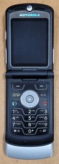 Motorola RAZR V3m – Silver and Black ( Verizon ) Cellular Flip Phone