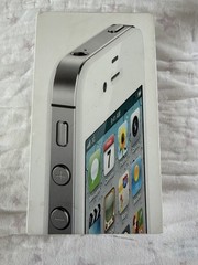Tech History Apple iPhone 4s White 16GB A1387 MC920LL/A, A5 Chip, 8MP Camera