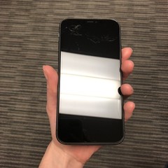 Apple iPhone 11 A2111 64GB – Black | locked to AT&T | Fair Condition