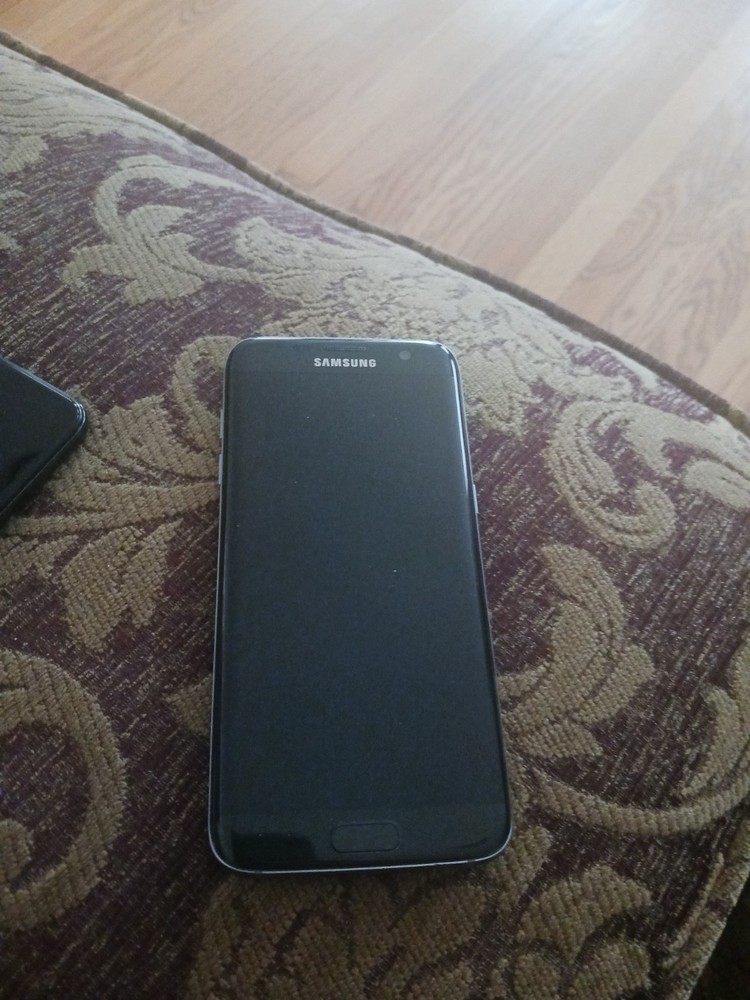 Samsung Galaxy S7 edge – 32 GB – Black Onyx (AT&T)